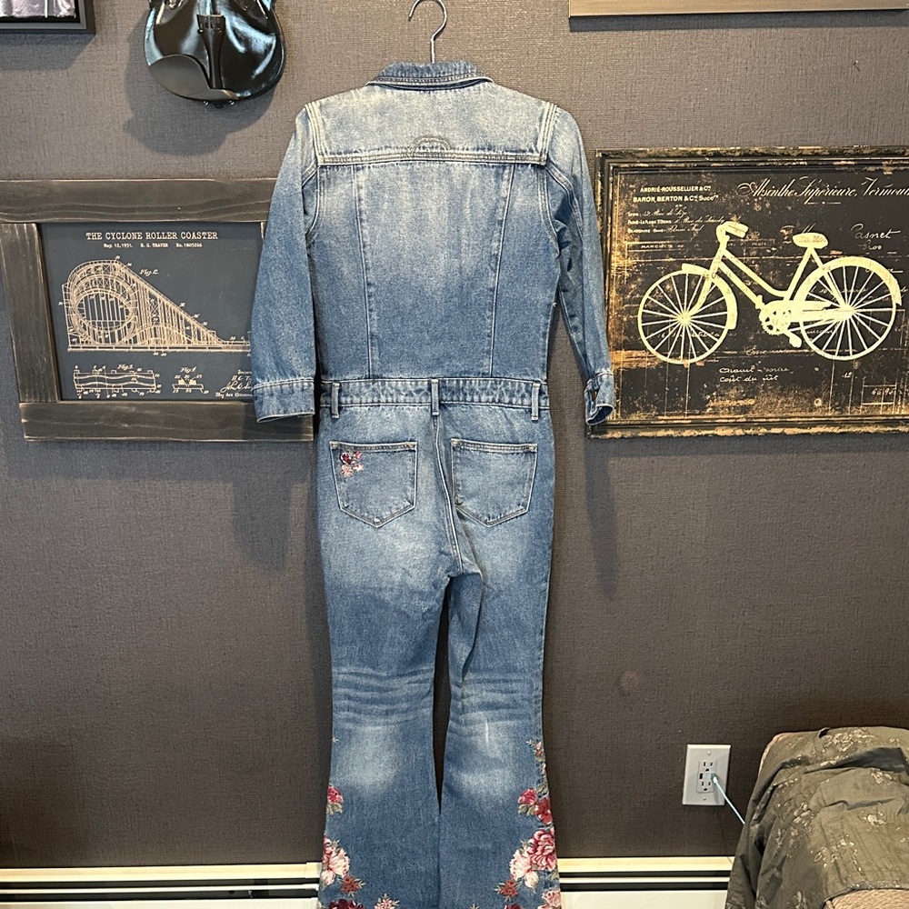 DRIFTWOOD Denim Jumpsuit with embroidery flowers - Picture 7 of 9